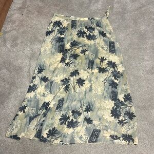 Rena Rowan flowy leaf skirt girls size 14